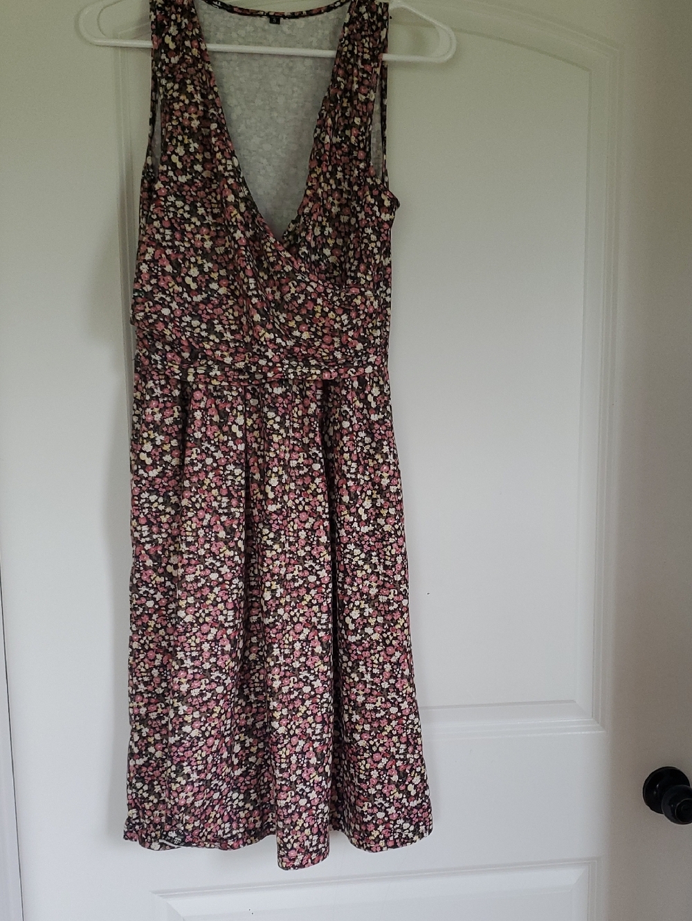 Floral V-Neck Sleeveless Summer Nursing Dress - Pink/Black